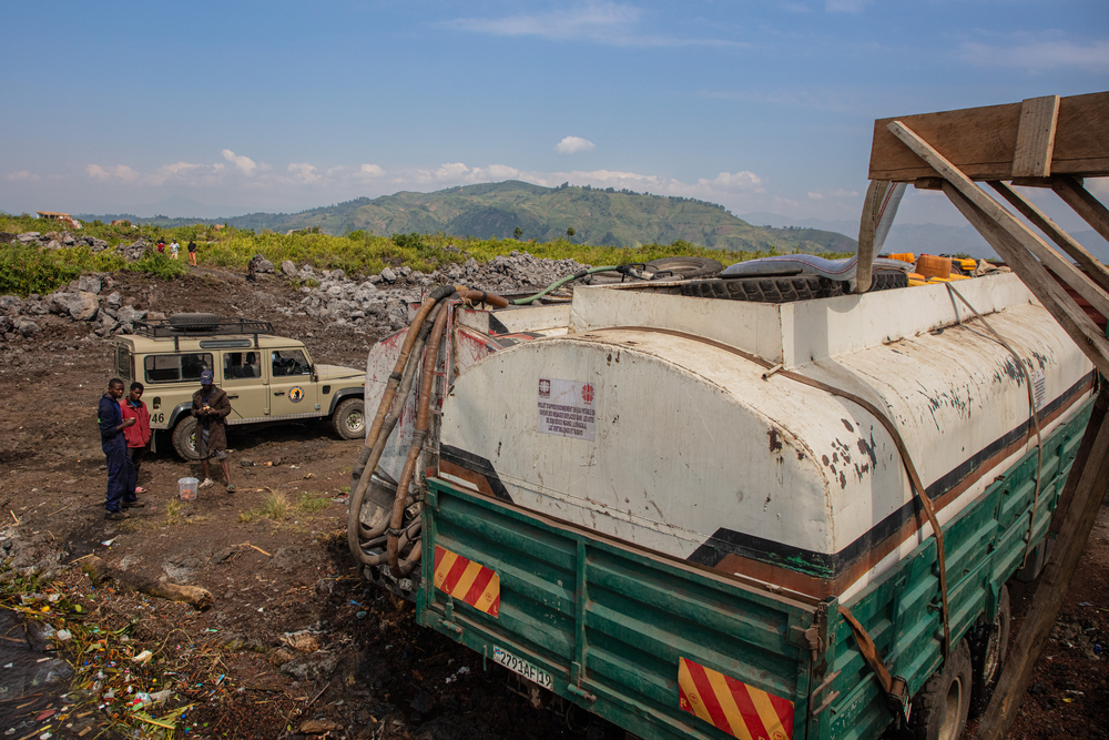 MSF water trucks in the DRC