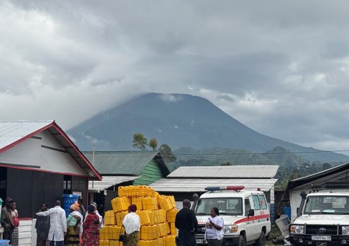 MSF activities with Mount Nyiragongo in the distance