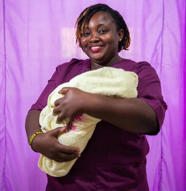Rhoda Awanyah is often the first point of contact for women arriving in critical conditionRhoda Awanyah is often the first point of contact for women arriving in critical condition