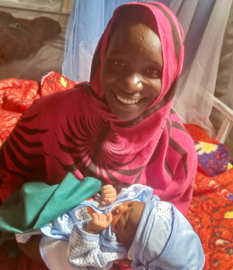 Rachida Arbab Mahamat and her baby boy