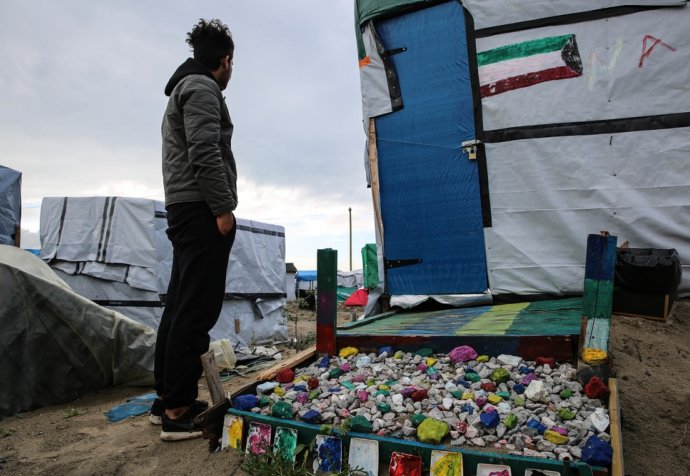 No respite from violence for refugees in Calais